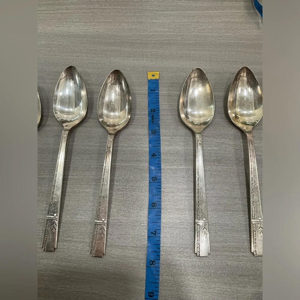 1938 ONEIDA GRENOBLE‎ SILVERPLATE HEIRLOOM SIX LARGE SPOONS